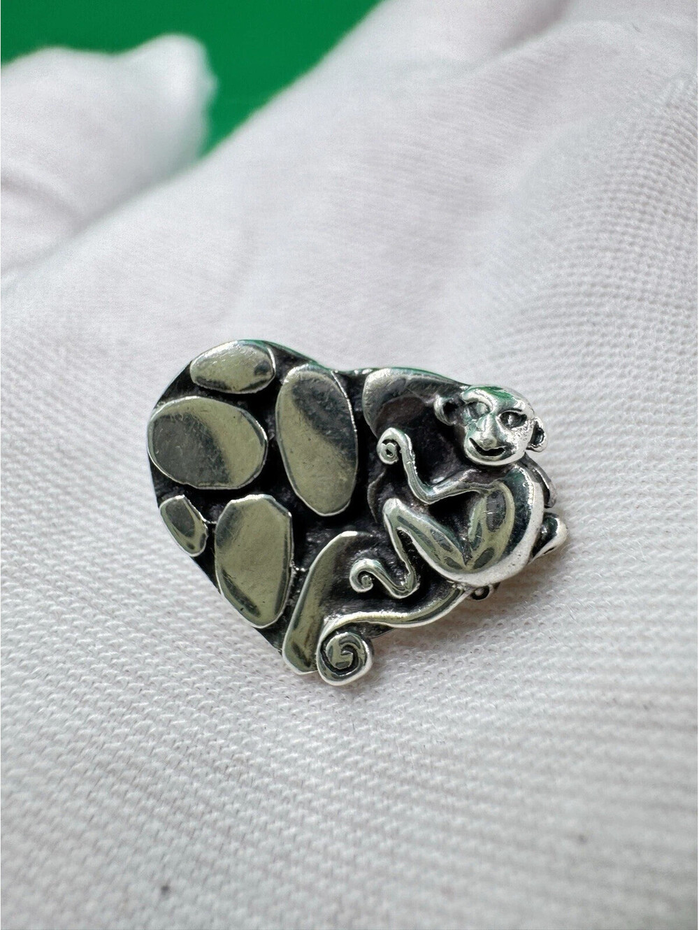 John Hardy Sterling Silver 925 Kali Heart Monkey Animal Tie Tack Lapel Pin